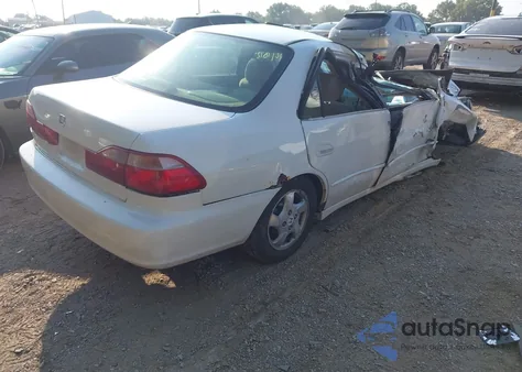 1998 Honda Accord Ex из США, поврежденный, VIN 1HGCG565XWA015229